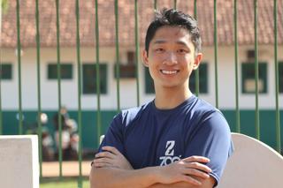 Julio Min Fei Zhang