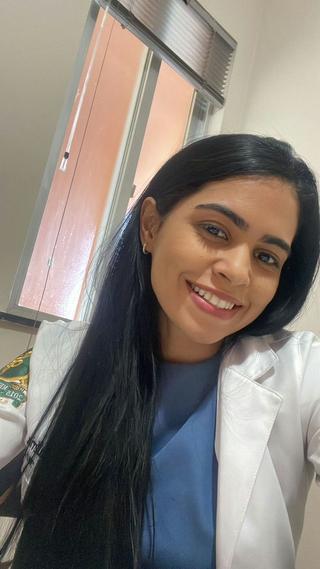 Valéria Machado Oliveira
